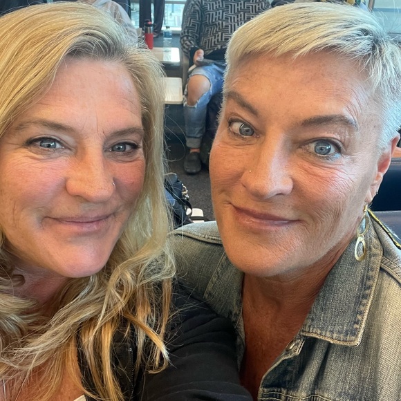 Meet your Posher, Christine - Picture 5 of 13